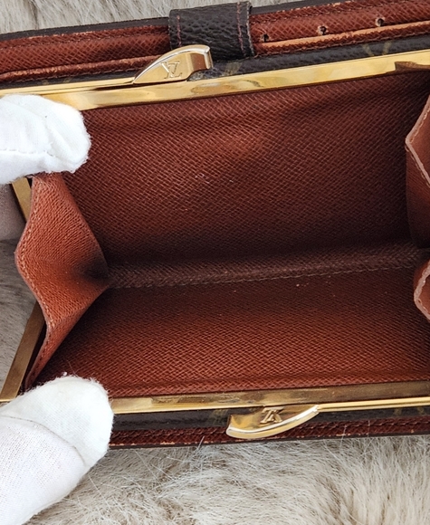 Vintage LOUIS VUITTON Kisslock Continental Wallet Monogram - Picture 3 of 16